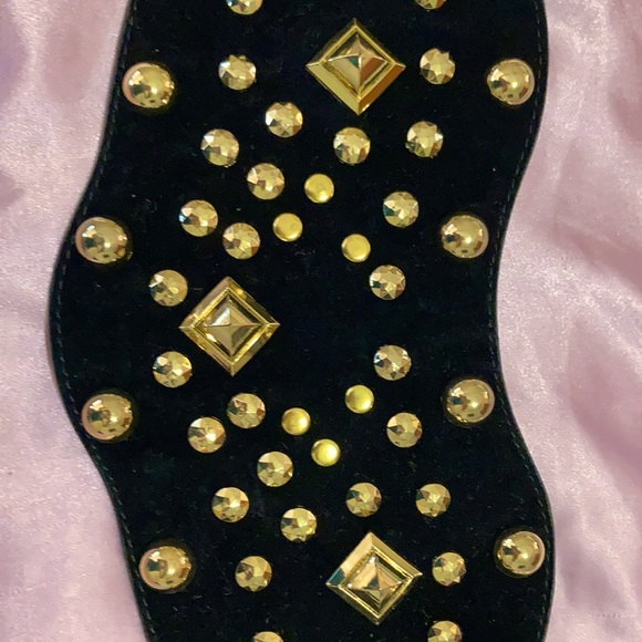 Leather/suede black belt with gold enhancements on front with 8” stretch back. - Picture 2 of 8